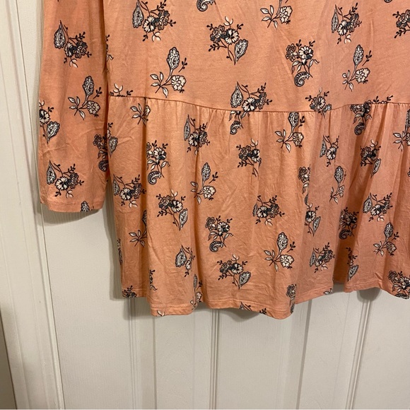 LOFT Outlet Pink Peach Floral Printed Peplum Knit Top Size XL - Picture 5 of 6